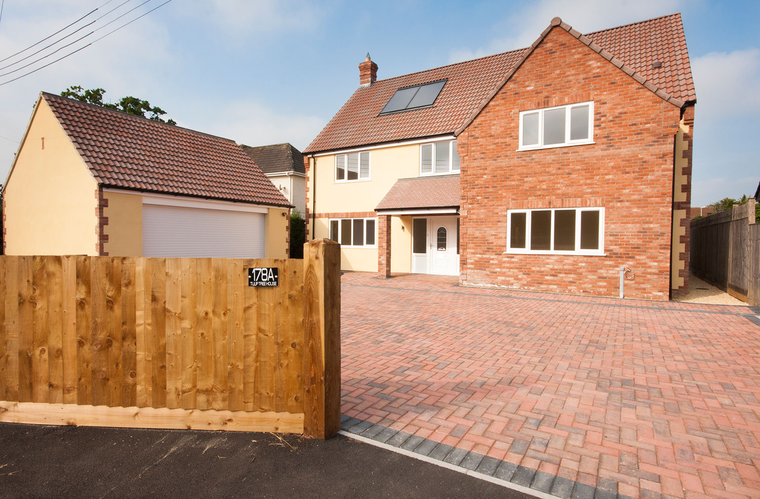 Beautiful new build with double garage, built by F Stillwell & Sons